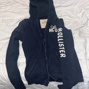 hollister zip up hoodie